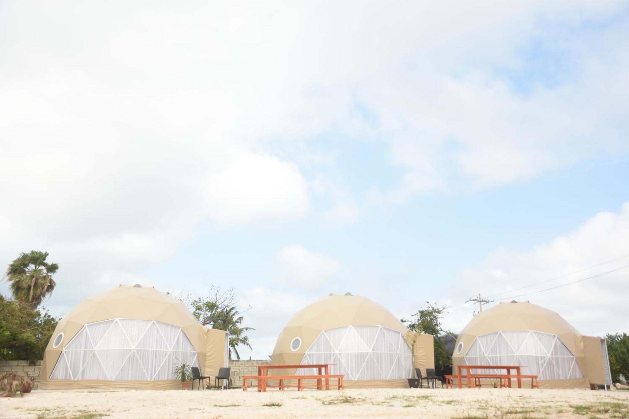 ホテル Hidden Island Glamping イスラ・ムヘーレス エクステリア 写真