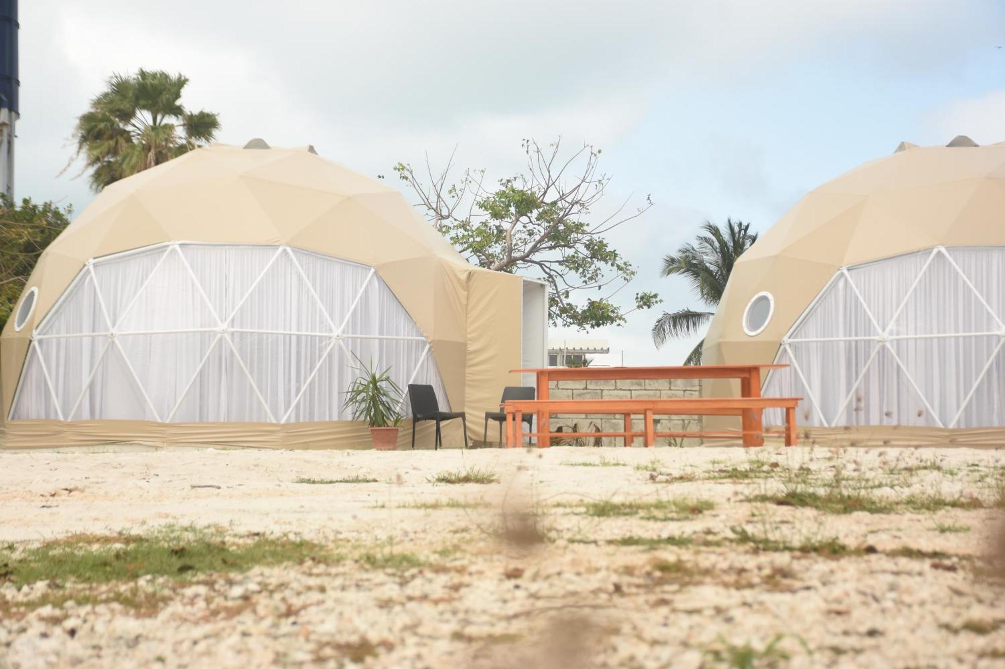 ホテル Hidden Island Glamping イスラ・ムヘーレス エクステリア 写真