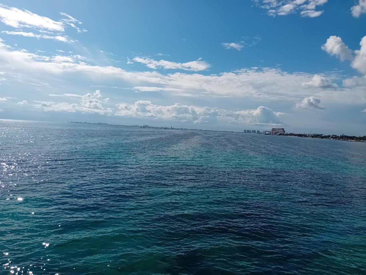 ホテル Hidden Island Glamping イスラ・ムヘーレス エクステリア 写真